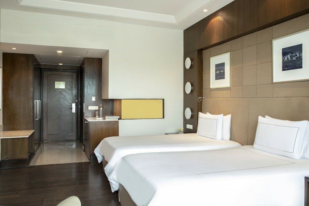 Фото Taj Hotel & Convention Centre, Agra