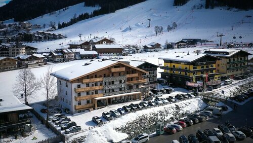Гостиница Hotel Hubertushof в Зальбах-Хинтерглеме