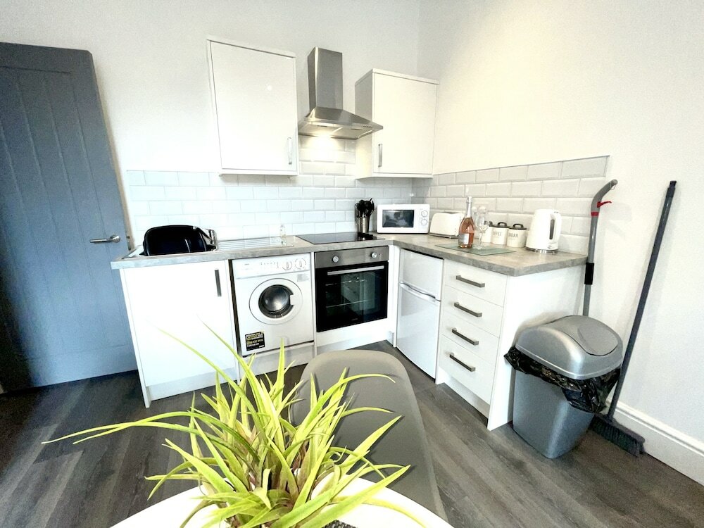 Фото Albert Luxury Hottub and Jacuzzi Apartments