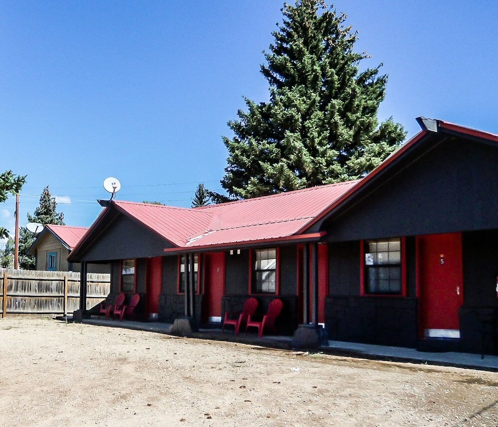 Фото отеля 2