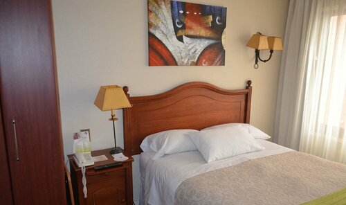 Гостиница Hotel Don Eduardo в Темуко