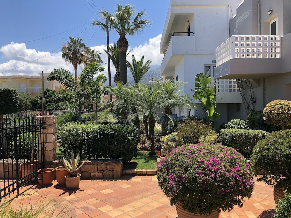 Фото Dedalos Hotel