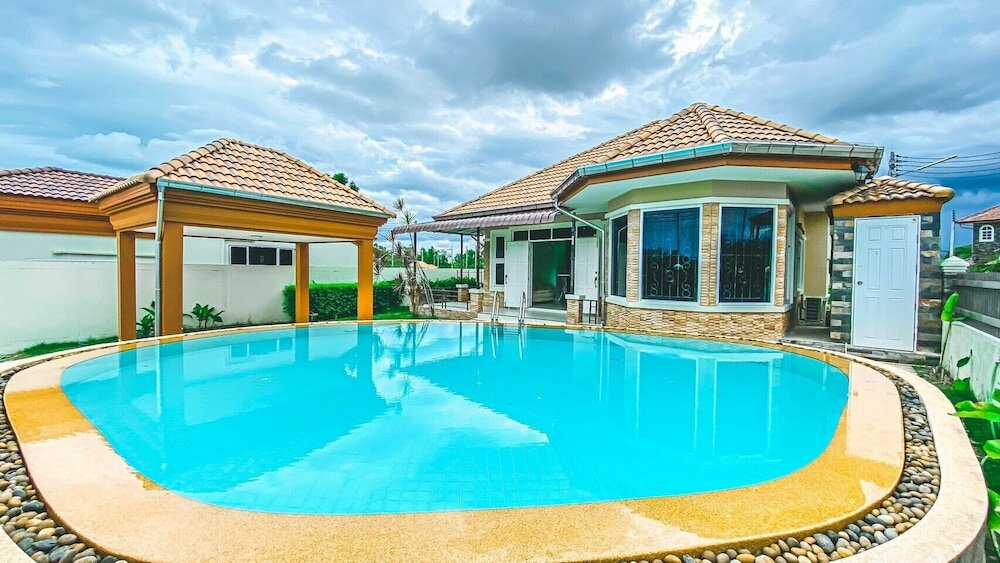 Фото The Amazia Pool Villa