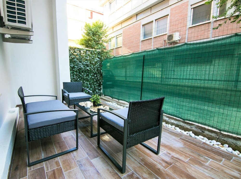 Фото Casa Gabry Design a Due Passi dal Centro e dal Mare