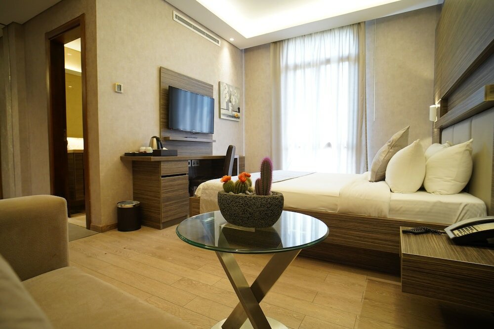 Фото Heaven Prestige Hotel