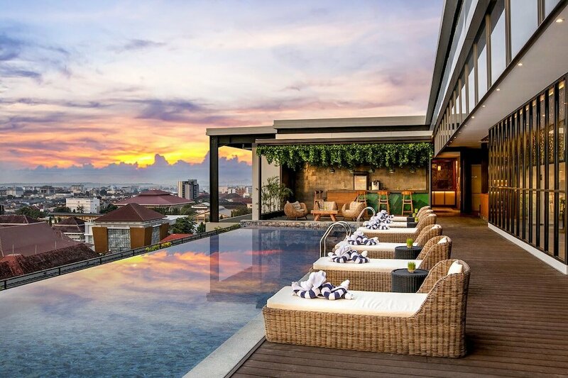 Гостиница The Manohara Hotel Yogyakarta