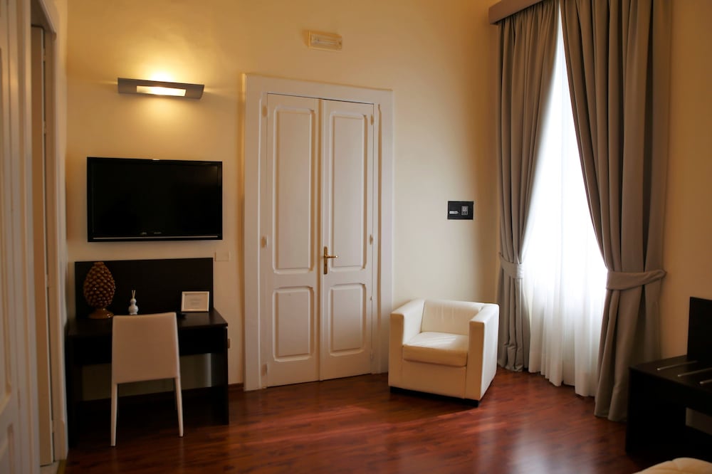 Фото Apollo Suites