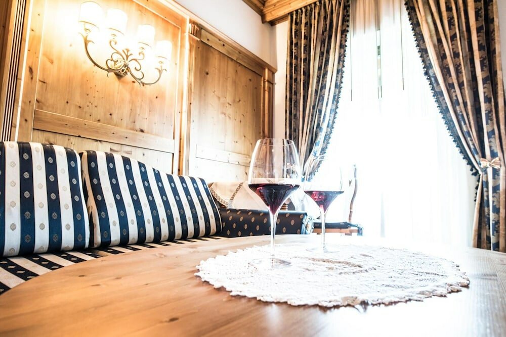 Фото Enzian Genziana