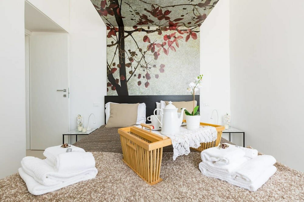 Фото The Royal Crown