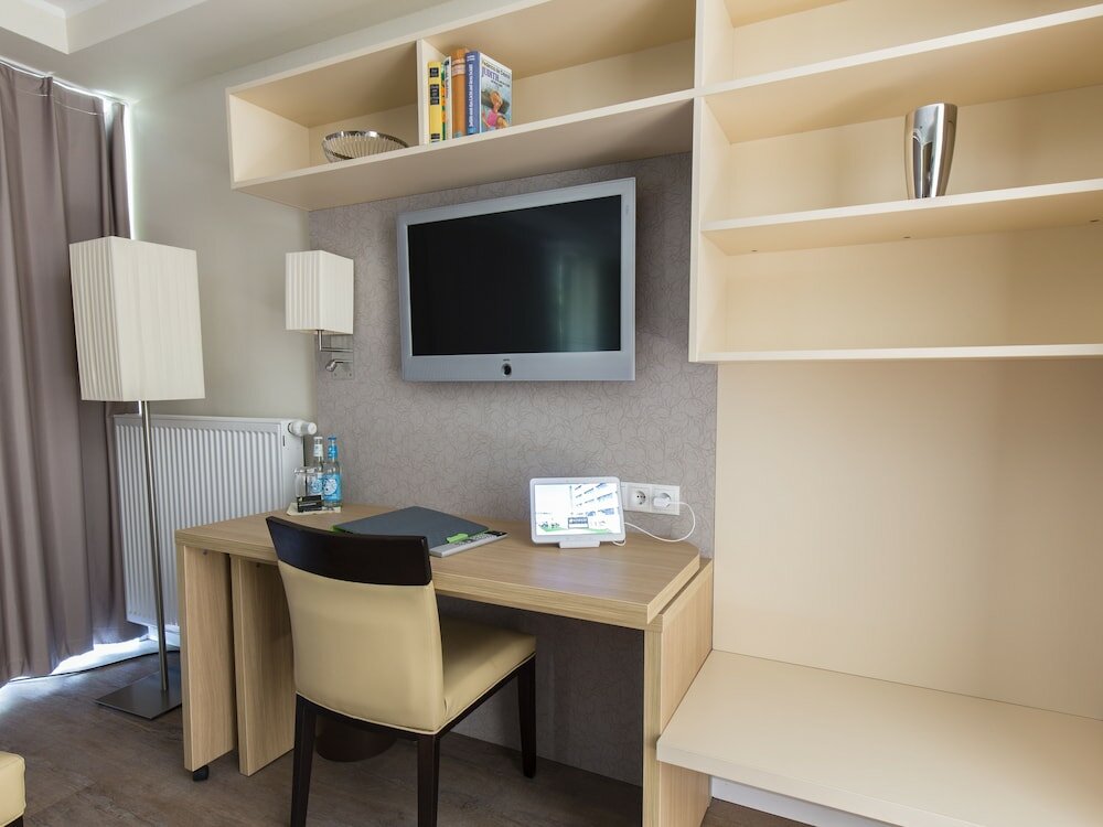 Фото Bonnox Boardinghouse & Hotel