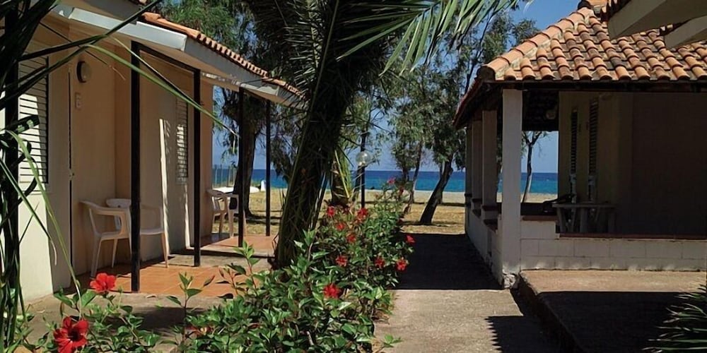 Фото Villaggio Simenzaru