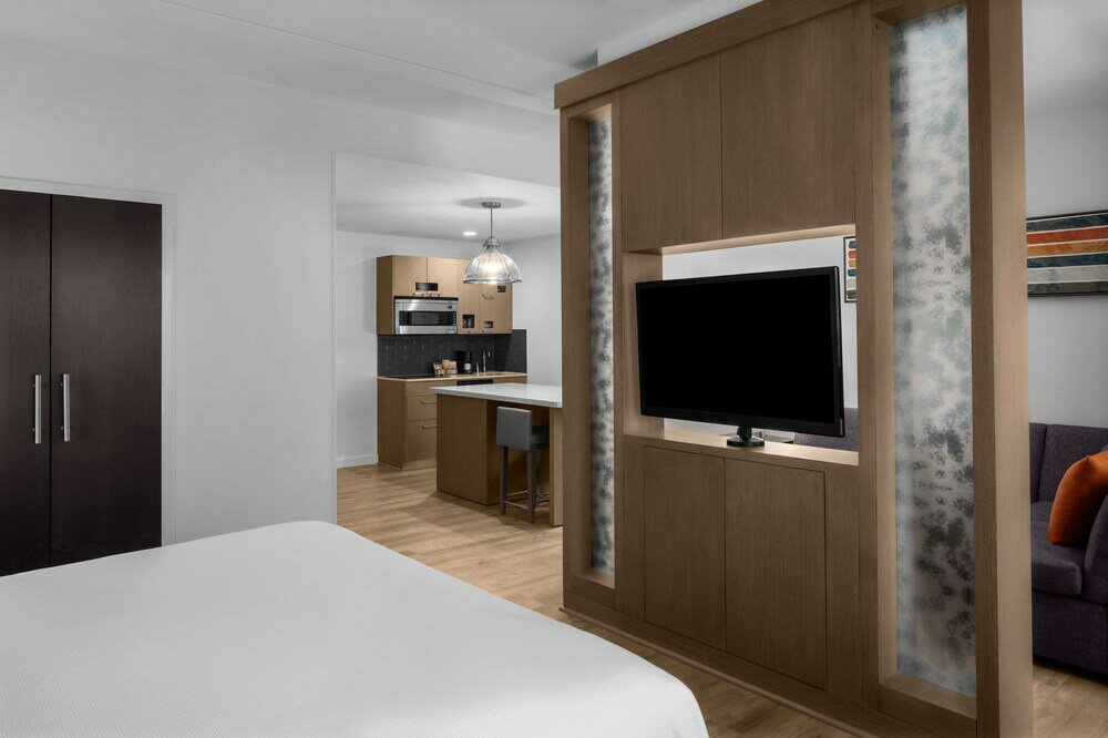 Фото Hyatt House Raleigh North Hills