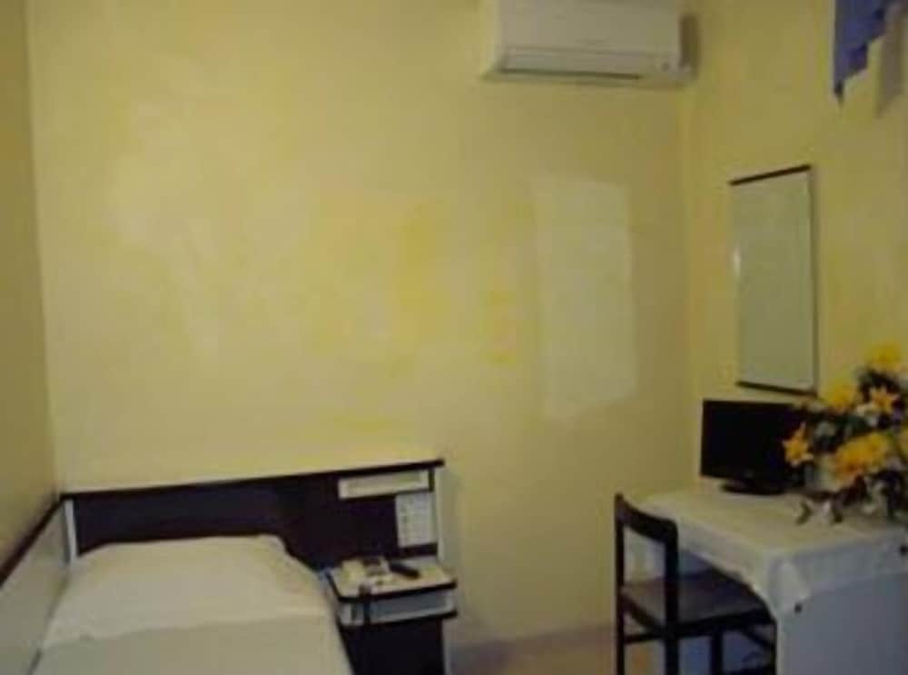 Фото Hotel Amalfitana