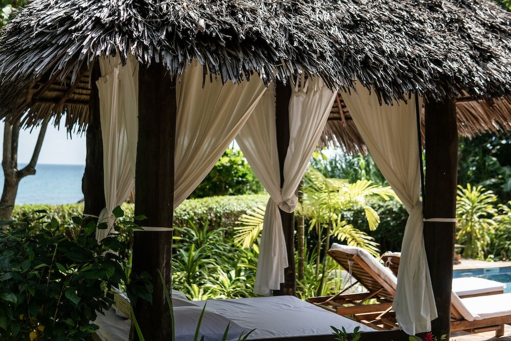 Фото Zanzi Resort