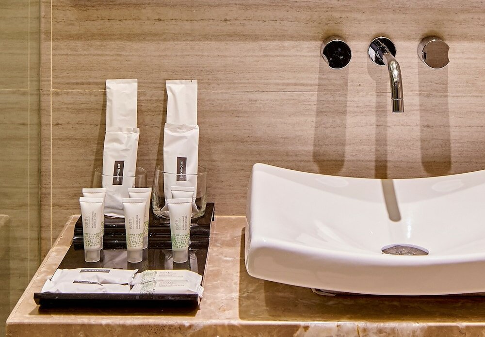 Фото Goldfinch Hotel Mumbai