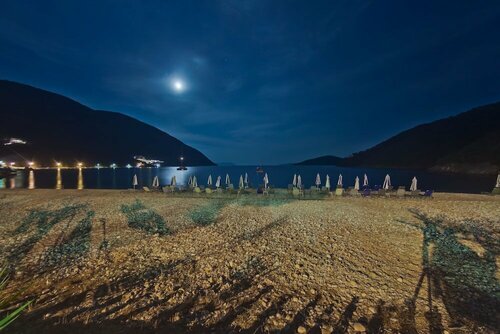 Гостиница Rouda Bay Beach Hotel