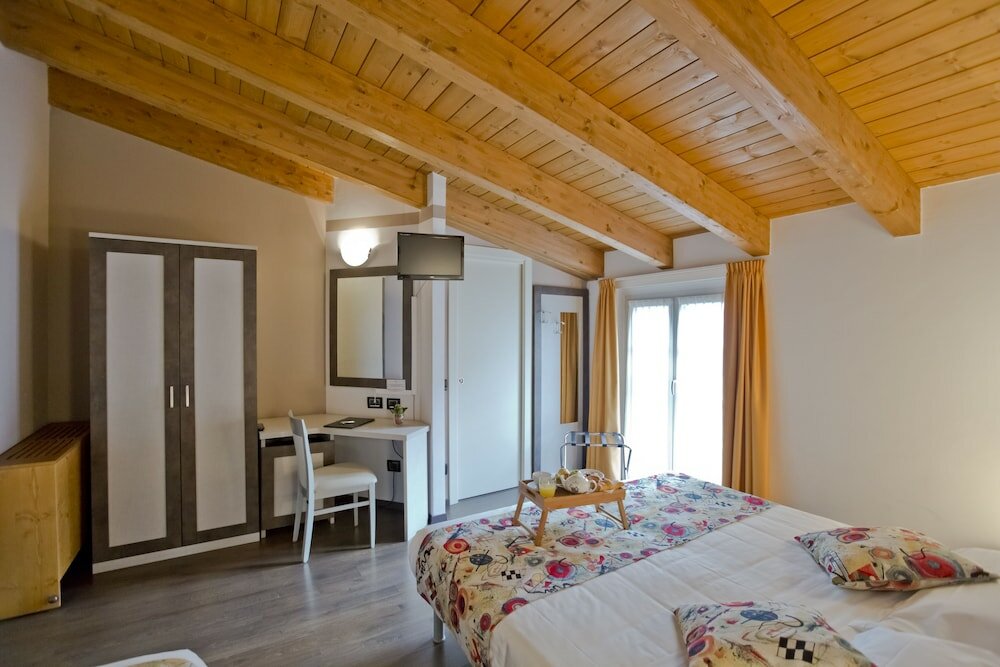 Фото Hotel Lago di Como