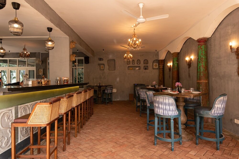 Фото Living Room by Seasons Hotels