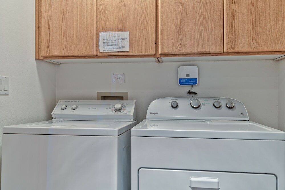 Фото Warbler Lane 15