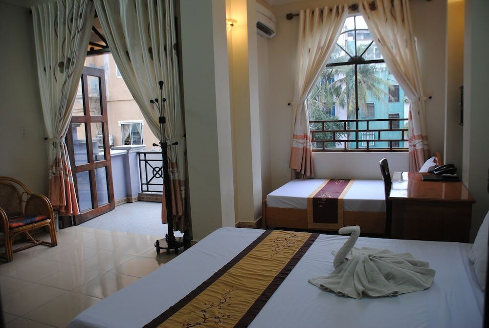 Фото Sunny B Hotel