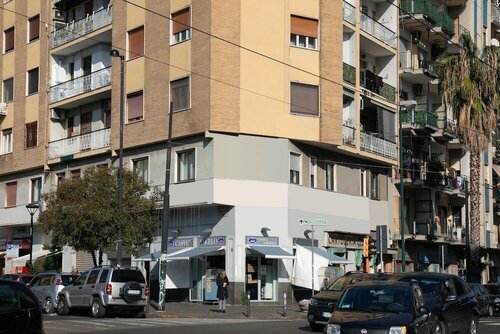 Гостиница Famalu Apartments в Неаполе