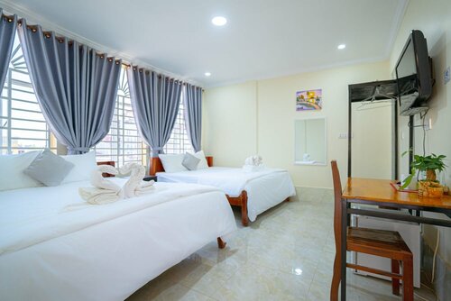 Гостиница Kampot Moyura Guest House