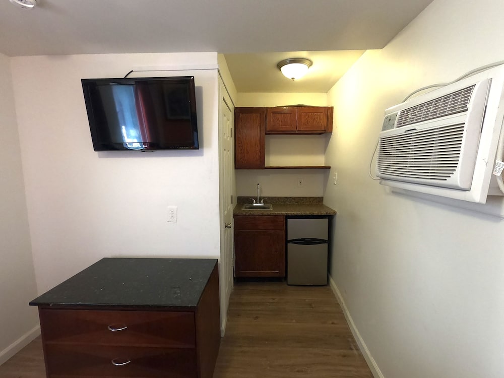 Фото Rest Inn - Elizabeth