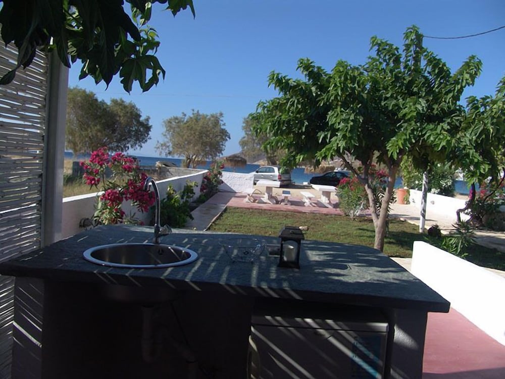 Фото Avlomonasbeach – Adults Only