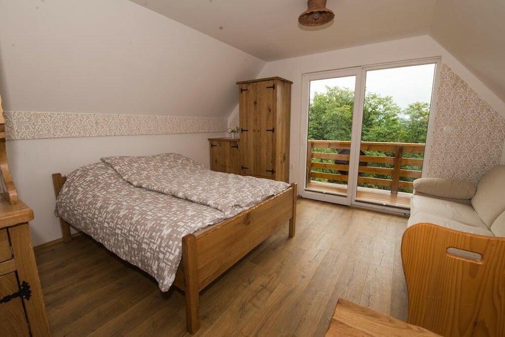 Фото Vineyard cottage Rataj 2