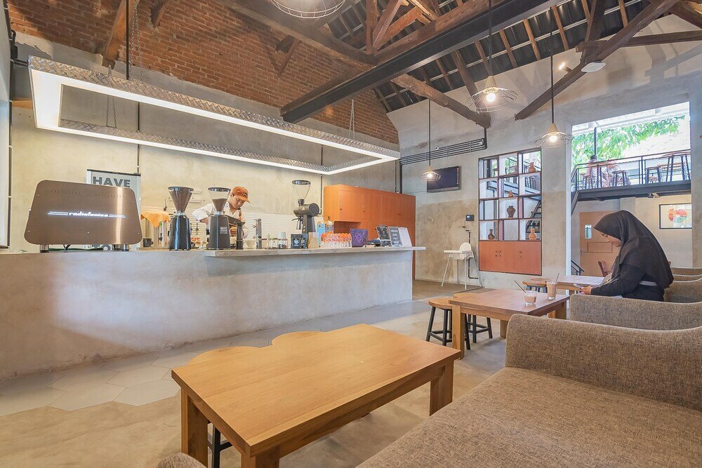 Фото RedDoorz near Alun-Alun Garut