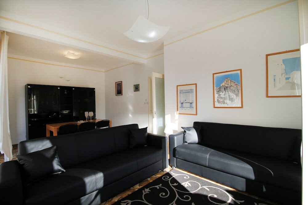 Фото House Bella