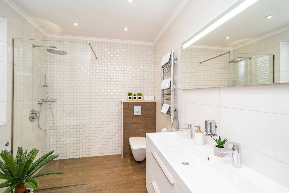 Фото Holiday Home King