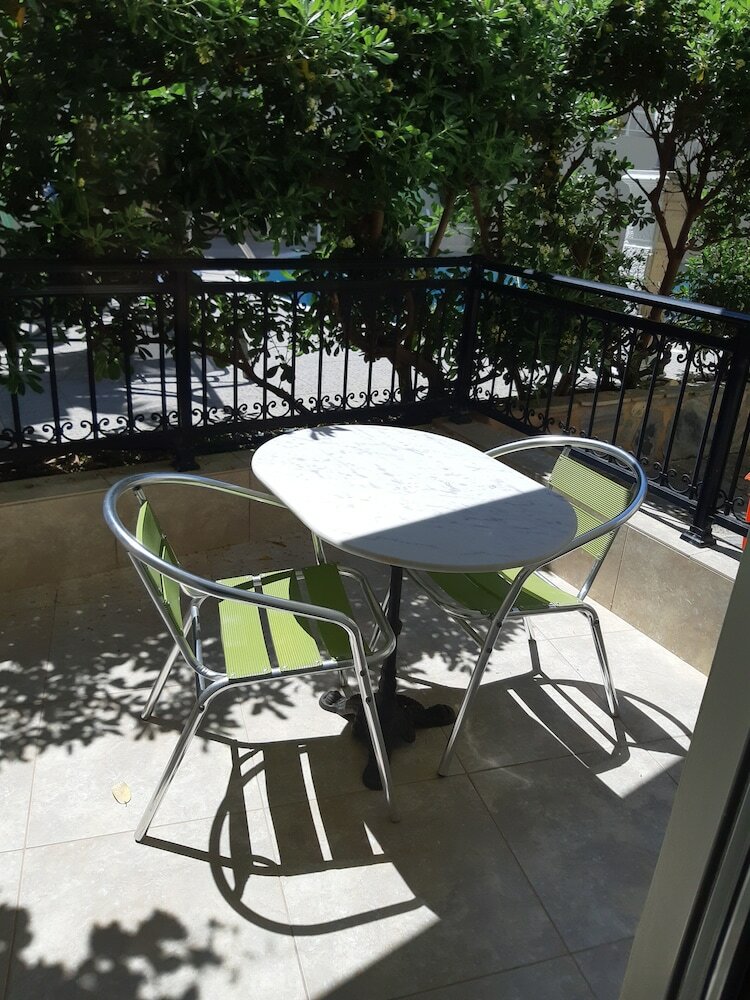 Фото Vrokastro Apartments