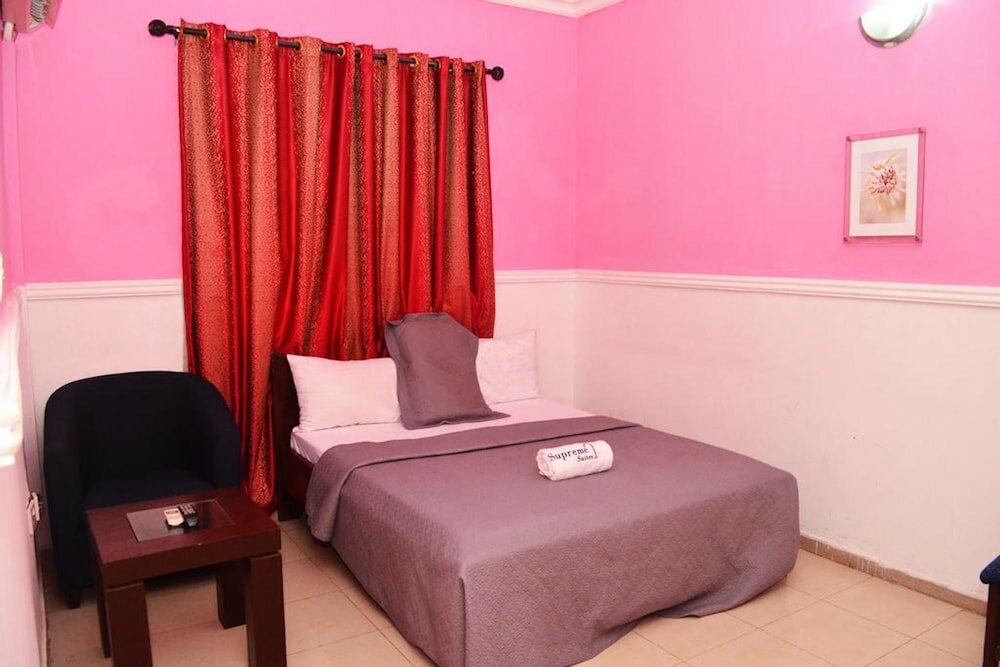 Фото Supreme Suites