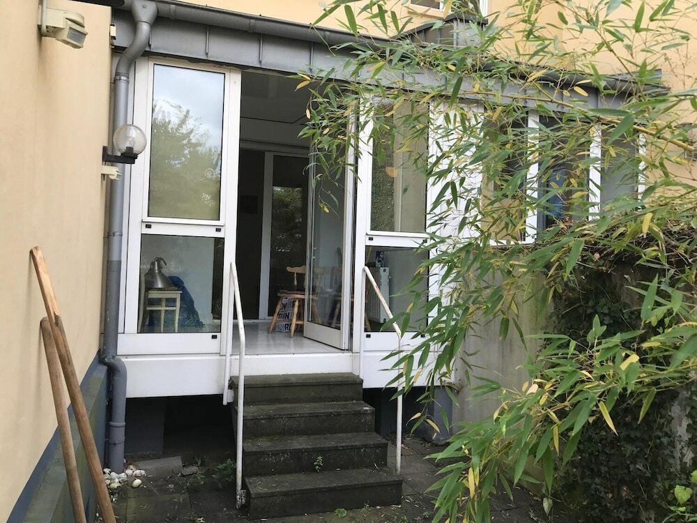 Фото A&s Ferienwohnungen Bonnerstraße 62