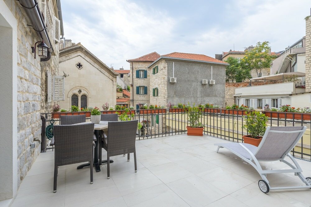 Фото Apartments & Rooms Dujam