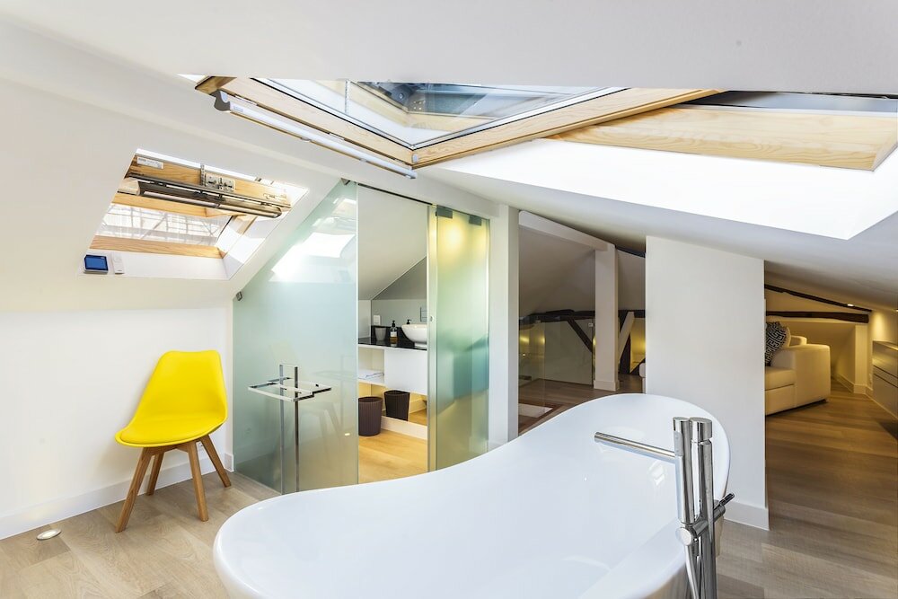 Фото Madalena Downtown Luxury Duplex