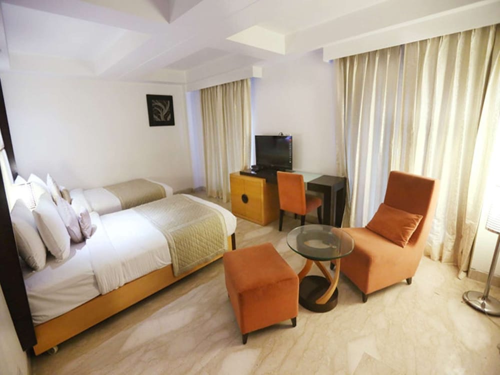 Фото Venizia Sarovar Portico Delhi