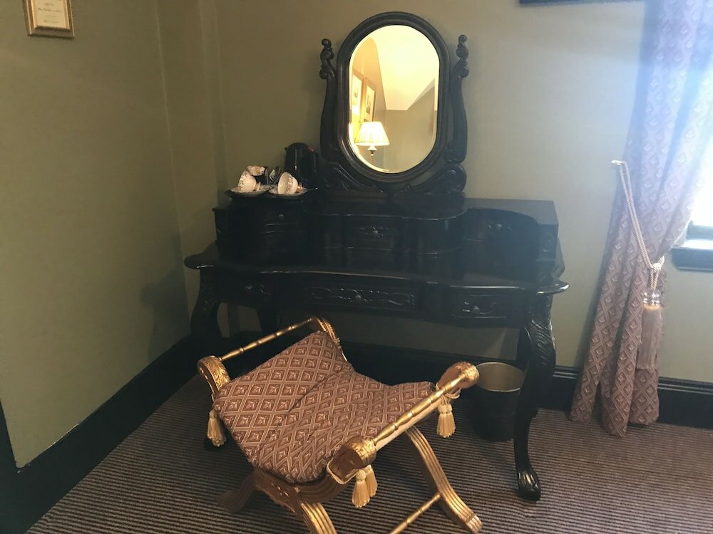 Фото Knockninny Country House & Marina