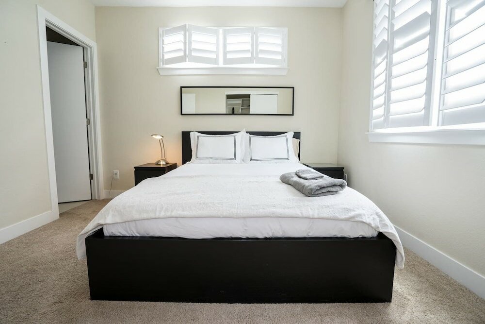 Фото The Ladley Luxury Lifestyle Walk to Mile High