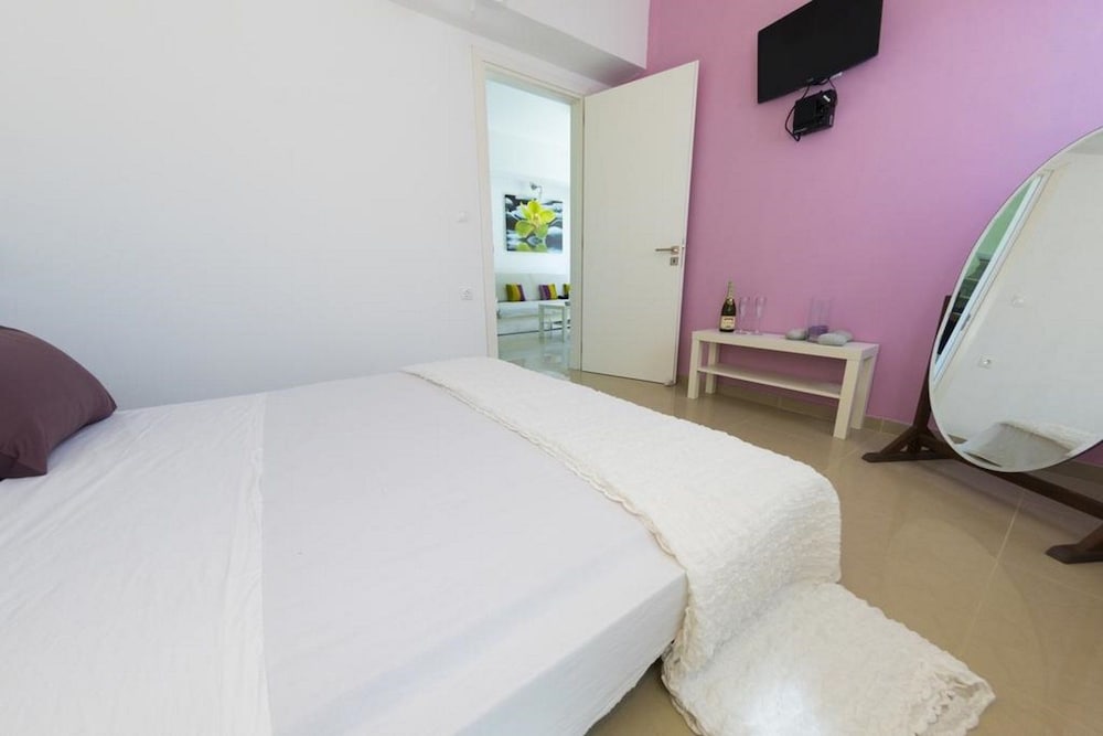 Фото Uno Apartments