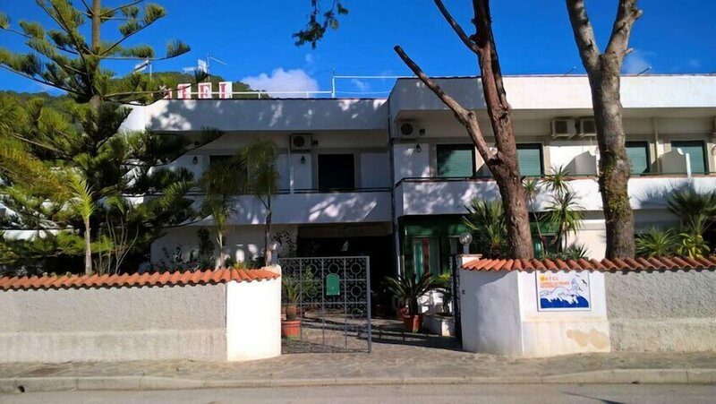Hotel Lembo di mare