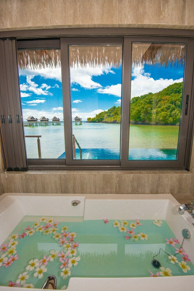 Фото The Pristine Villas and Bungalows at Palau Pacific Resort