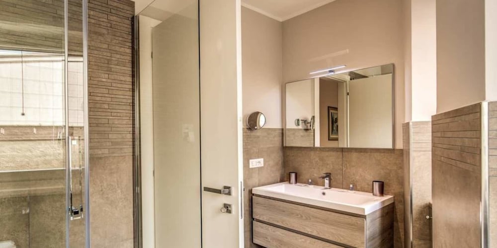 Фото The Dome 3 bedroom apartment