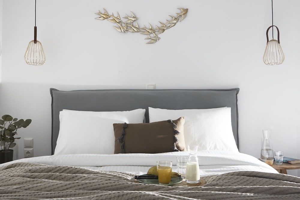 Фото Pnoi Luxury Suites