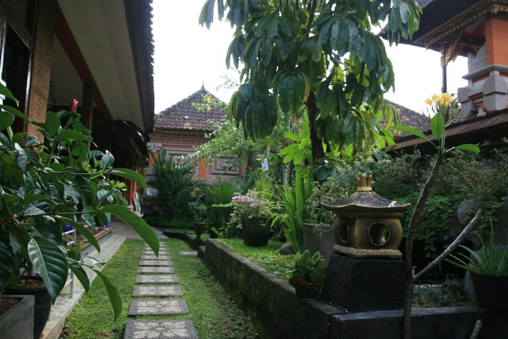 Фото Ojeks Homestay