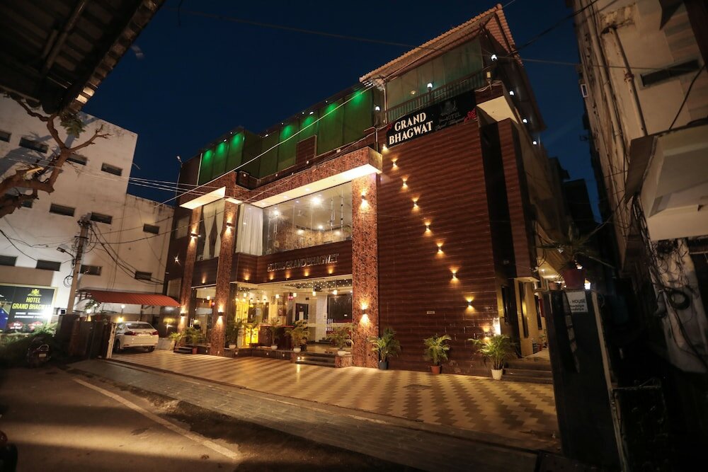 Фото Hotel Grand Bhagwat