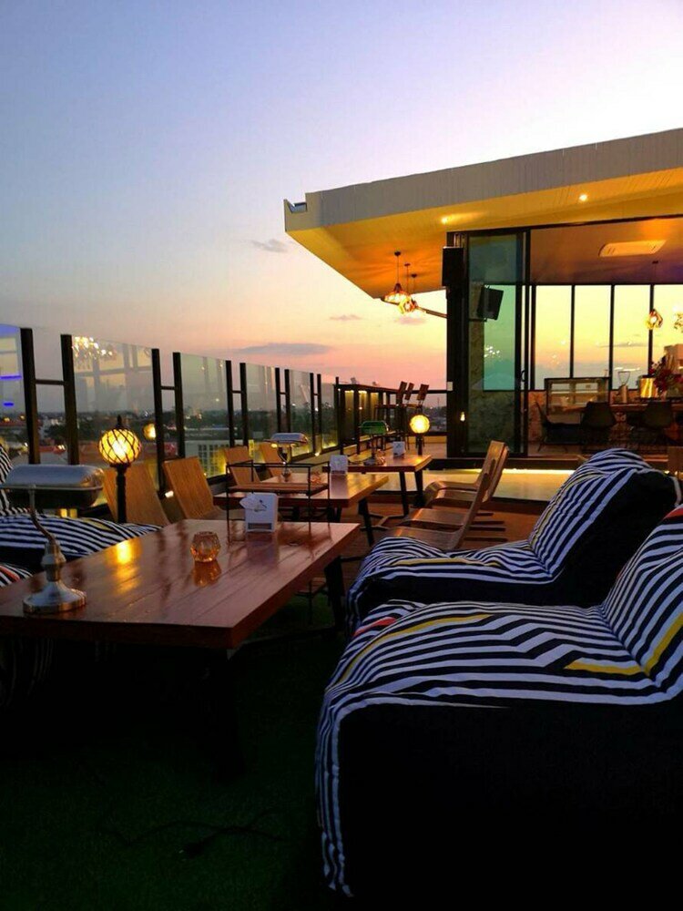 Фото Icon Park Hotel Chiang Mai