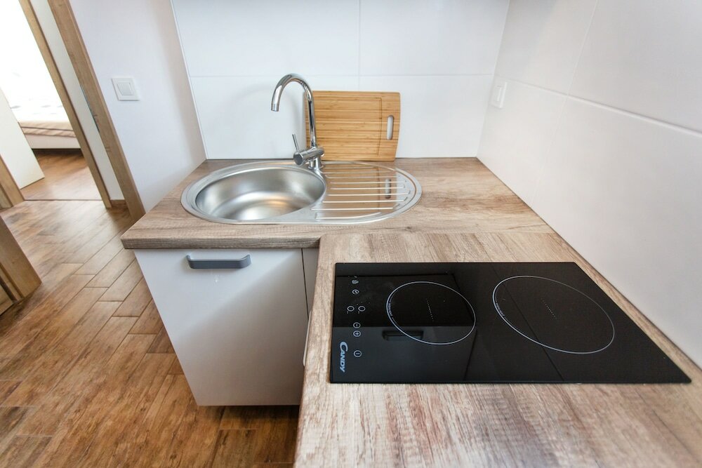 Фото Domovoj Apartments and Rooms