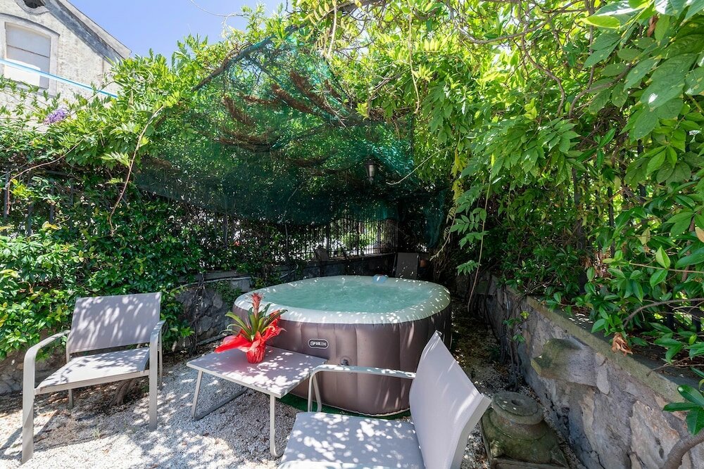 Фото Torre del Saraceno